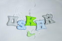 Zestaw ręcznie szytych literek do pokoju dziecka – OSKAR