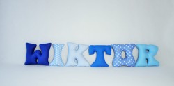 Zestaw ręcznie szytych literek do pokoju dziecka – WIKTOR