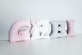 Szyte literki z imieniem dziecka Gabi różowo-biało-szare