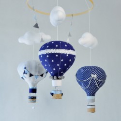 Karuzela nad łóżeczko 3 balony: granatowy, szary w paseczki z akcentami białego
