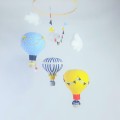 Karuzela nad łóżeczko balony niebieski granatowy żółty kolorowe (11).jpg