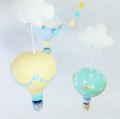 Karuzela nad łóżeczko do pokoju dziecka balony mięta żółty niebieski (10).jpg