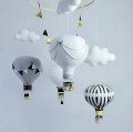 Balony nad łóżeczko karuzela czarny biały szary złoty (16).JPG