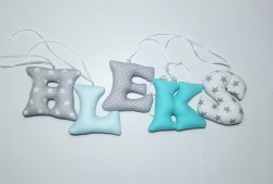 Zestaw ręcznie szytych literek do pokoju dziecka – ALEKS